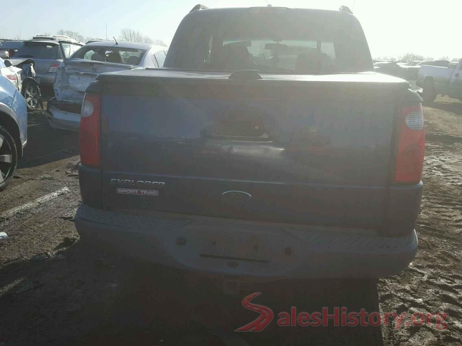 5NPD84LF2JH220374 2001 FORD EXPLORER