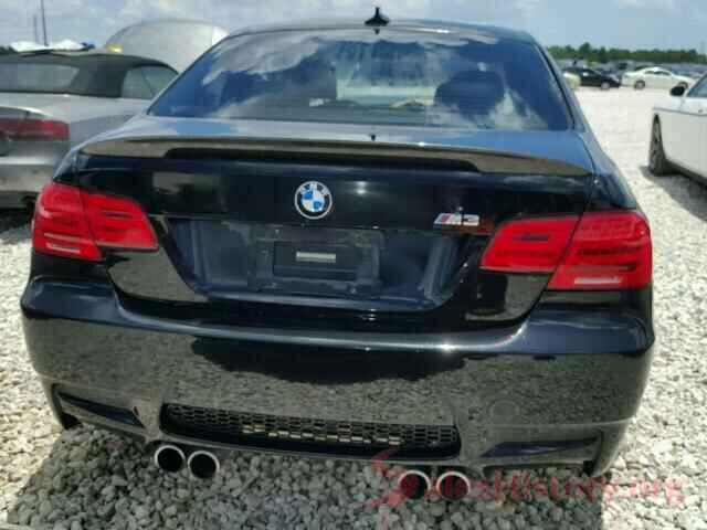 5XYPG4A3XJG349012 2011 BMW M3