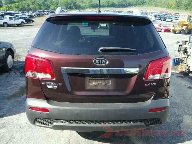 KNDPN3AC1J7418800 2011 KIA SORENTO