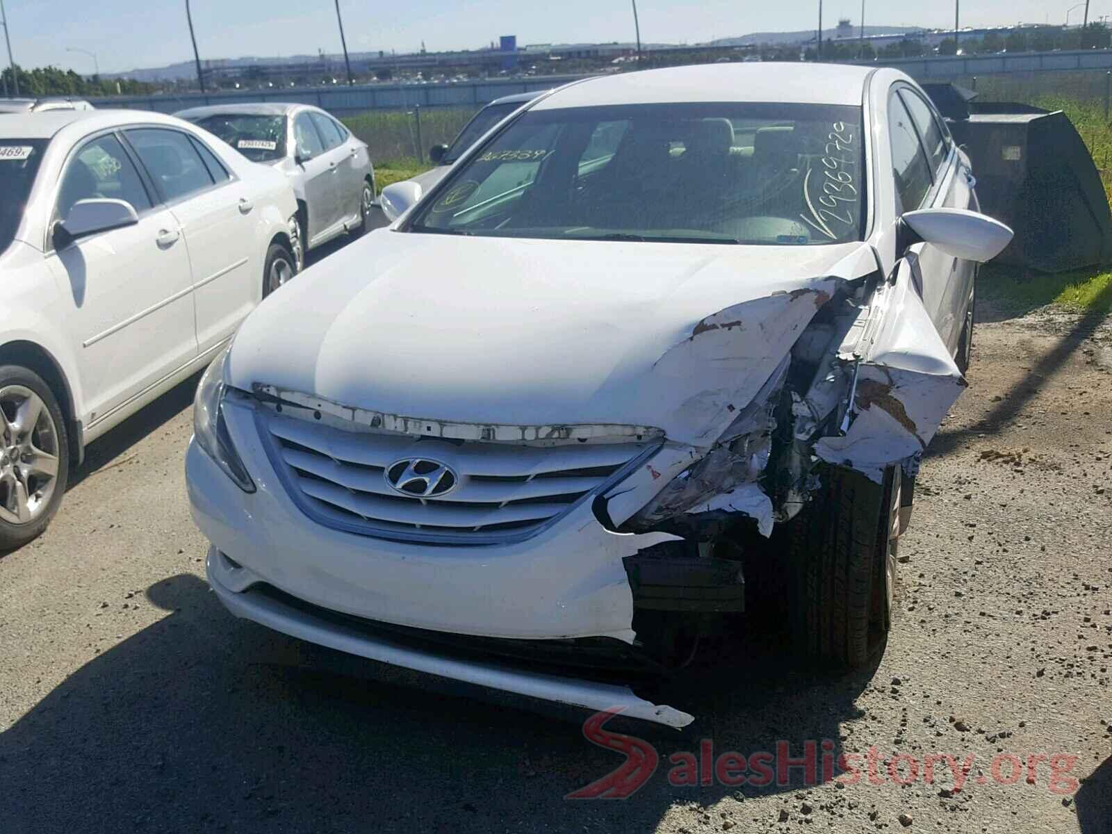 KMHTG6AF9KU006613 2011 HYUNDAI SONATA