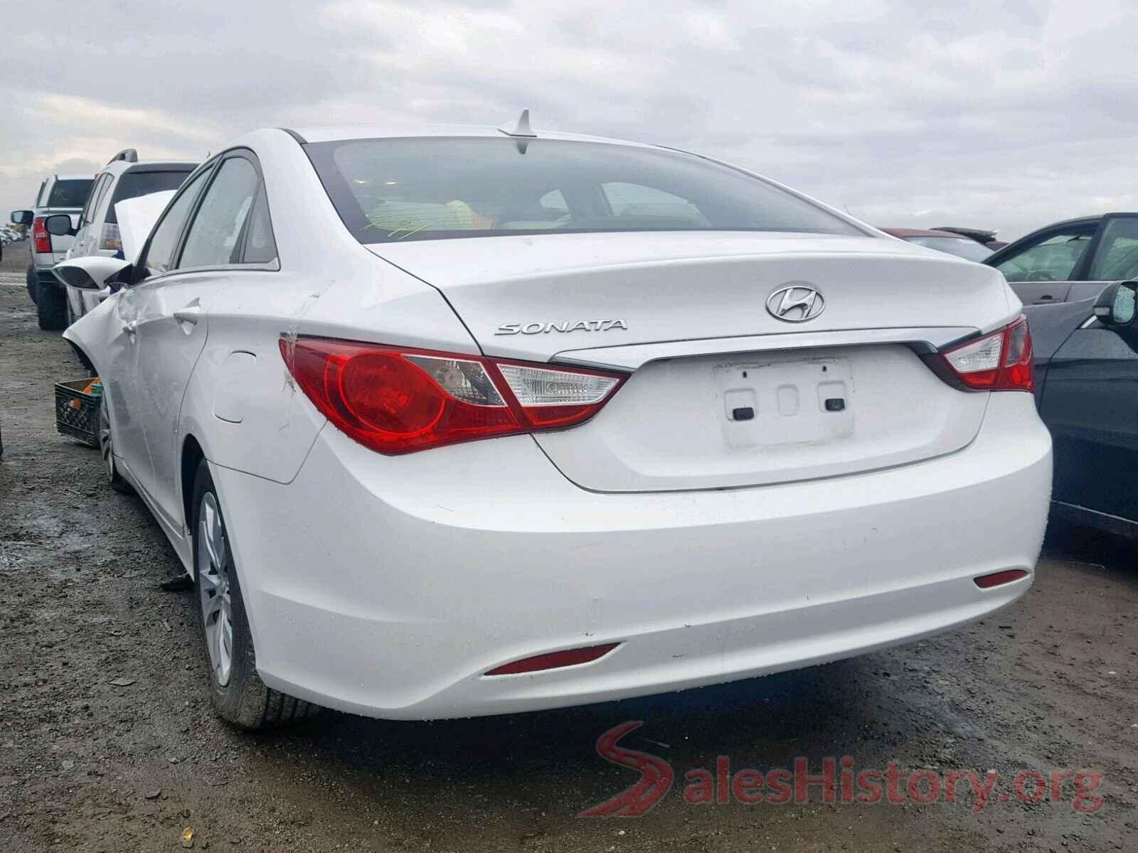 KMHTG6AF9KU006613 2011 HYUNDAI SONATA