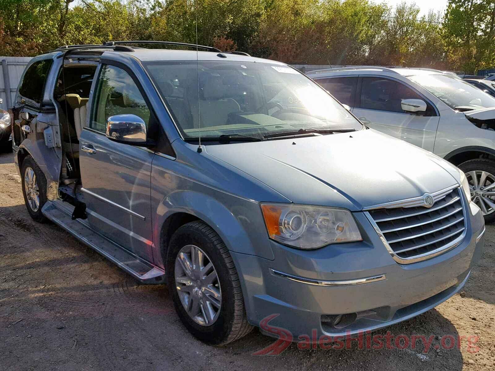 5NPEL4JA2LH061174 2008 CHRYSLER TOWN & COU