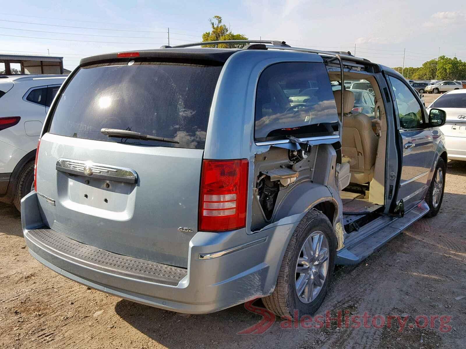 5NPEL4JA2LH061174 2008 CHRYSLER TOWN & COU