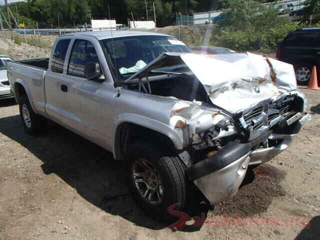 ML32F3FJ3LHF10640 2004 DODGE DAKOTA