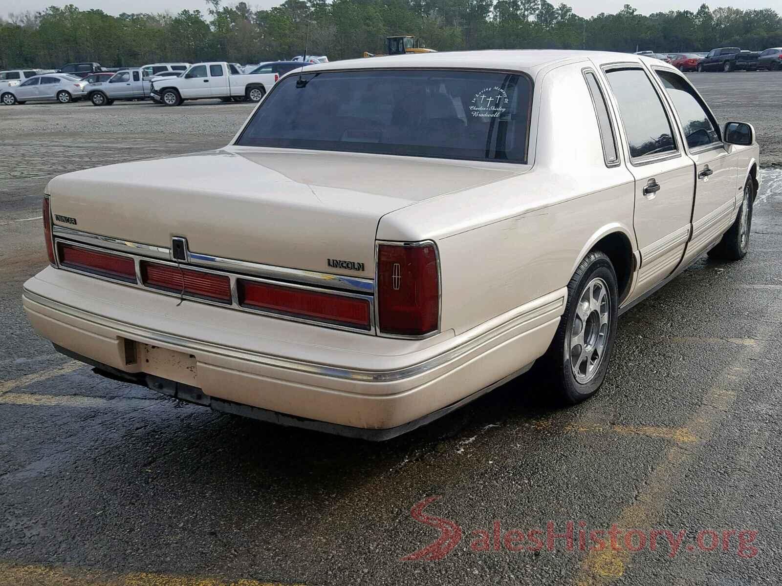 1N6AA1EF7LN500049 1997 LINCOLN TOWNCAR