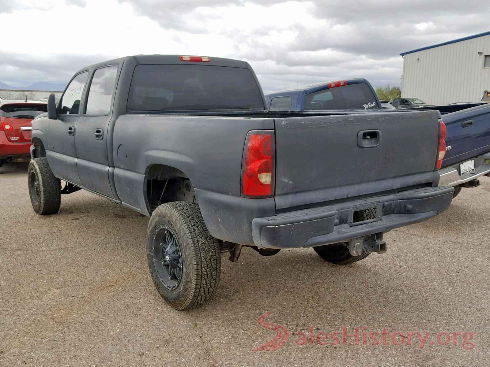 JM1BM1L70G1311752 2004 CHEVROLET SILVERADO