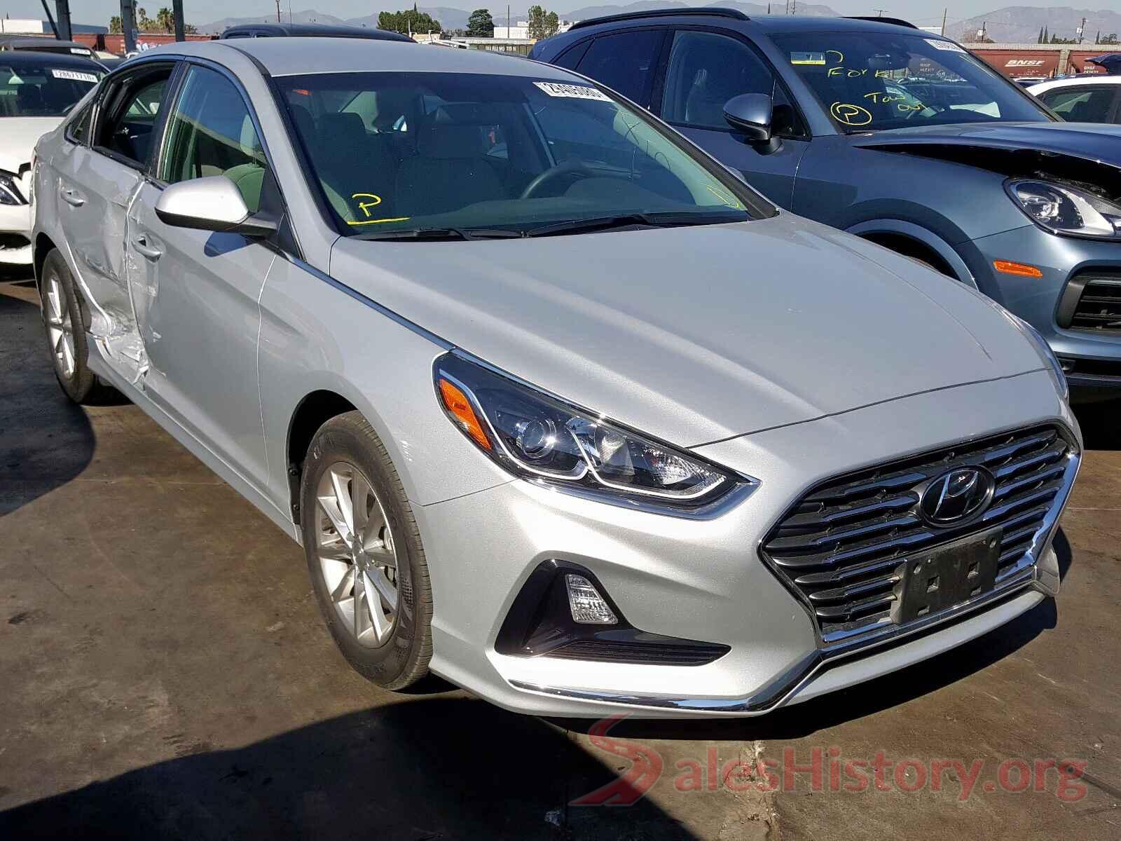 KNDPMCAC2J7424124 2019 HYUNDAI SONATA