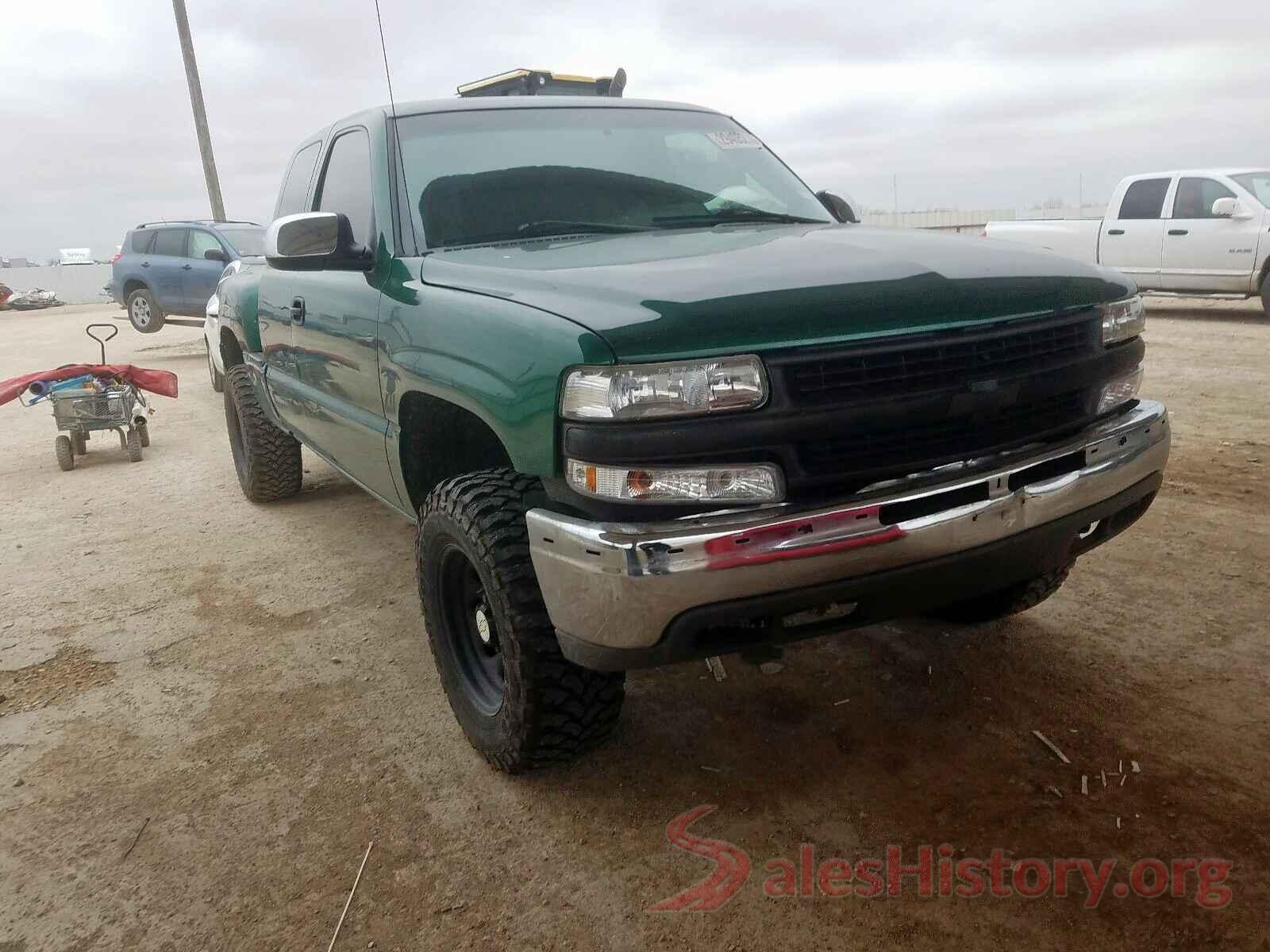 5NPE34AF8JH672691 2000 CHEVROLET SILVERADO