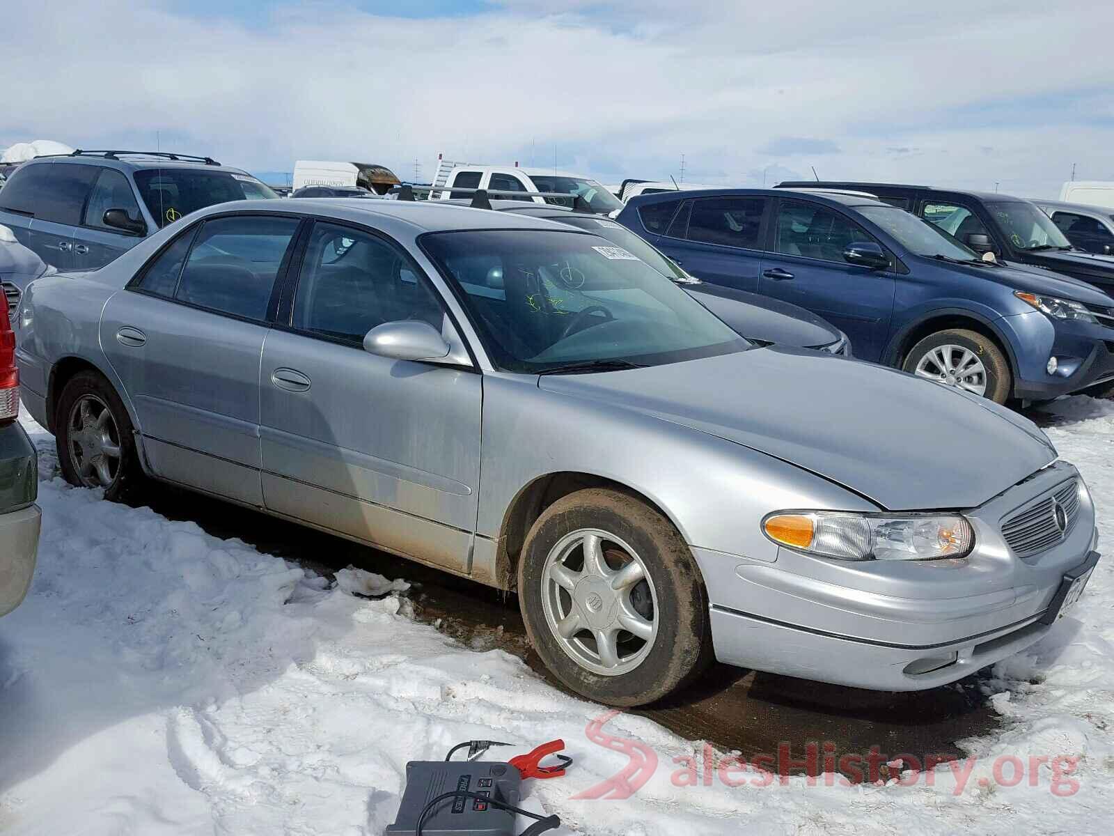 1C4RJFBG5KC679895 2004 BUICK REGAL