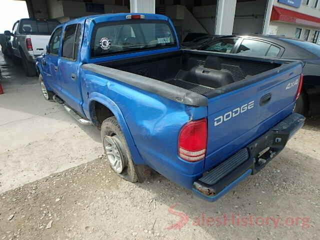 5XXGU4L33GG013608 2001 DODGE DAKOTA