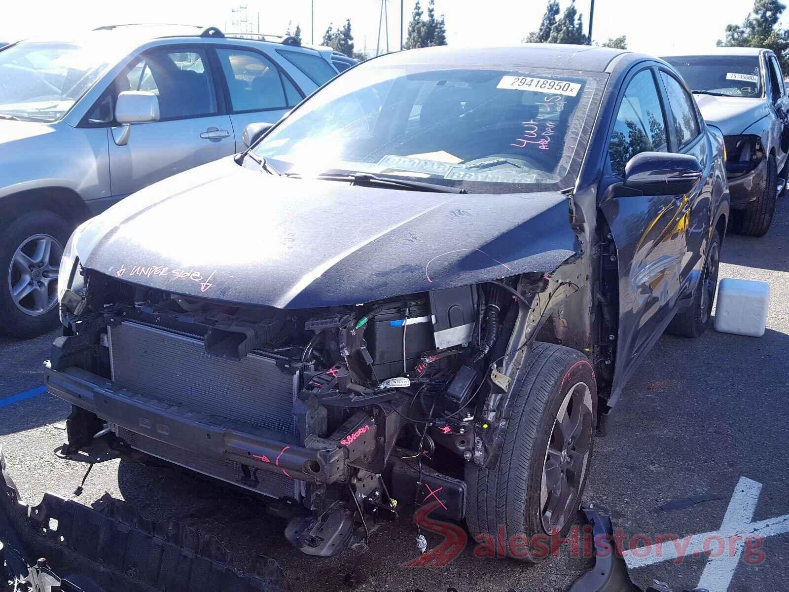 5YFBURHE6KP866375 2018 HONDA HR-V