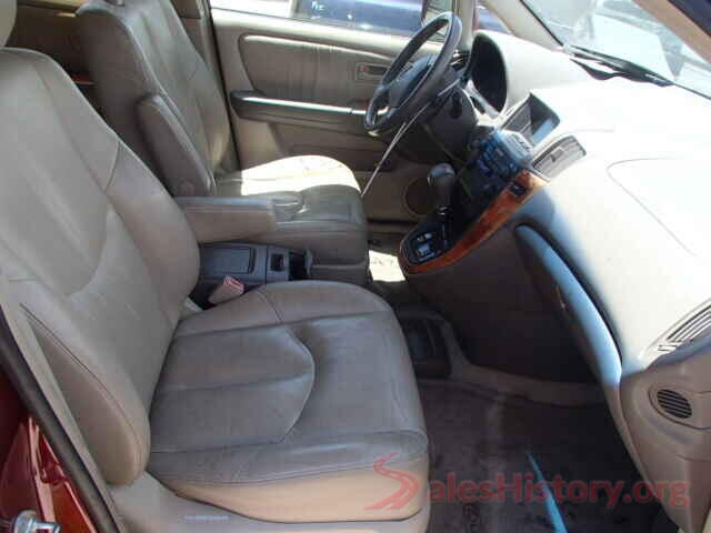 5TFAZ5CN7JX069372 1999 LEXUS RX300