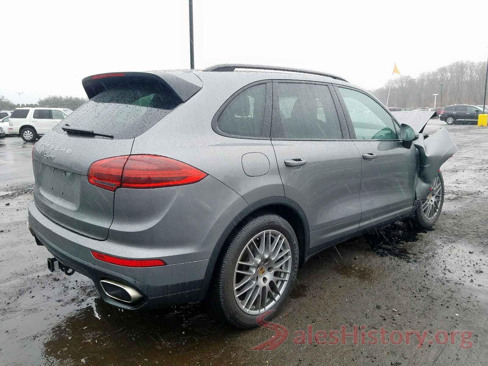 WP1AF2A24FLA37637 2015 PORSCHE CAYENNE