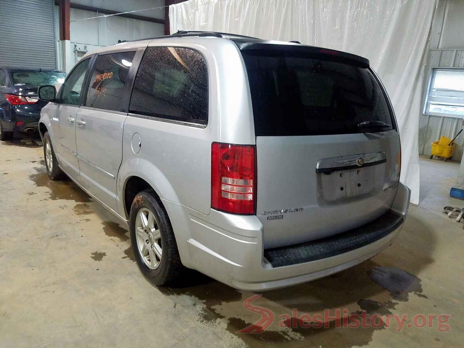 1N4AL3AP3JC176331 2010 CHRYSLER MINIVAN