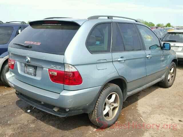 19XFC2F70JE035843 2002 BMW X5