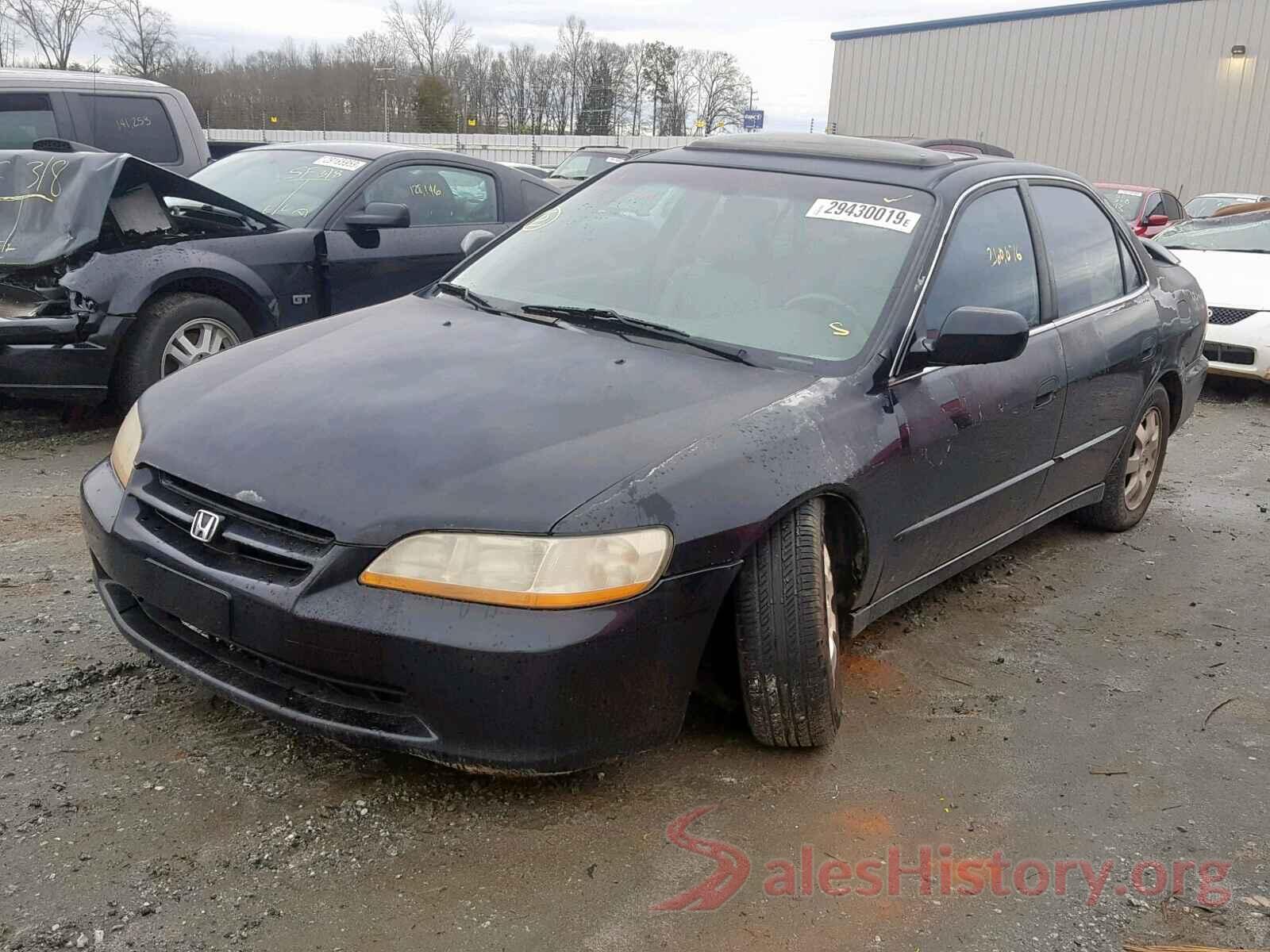 1HGCR2F58HA071441 2000 HONDA ACCORD EX