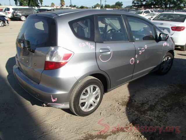 1V2HR2CA9JC513271 2010 HONDA FIT