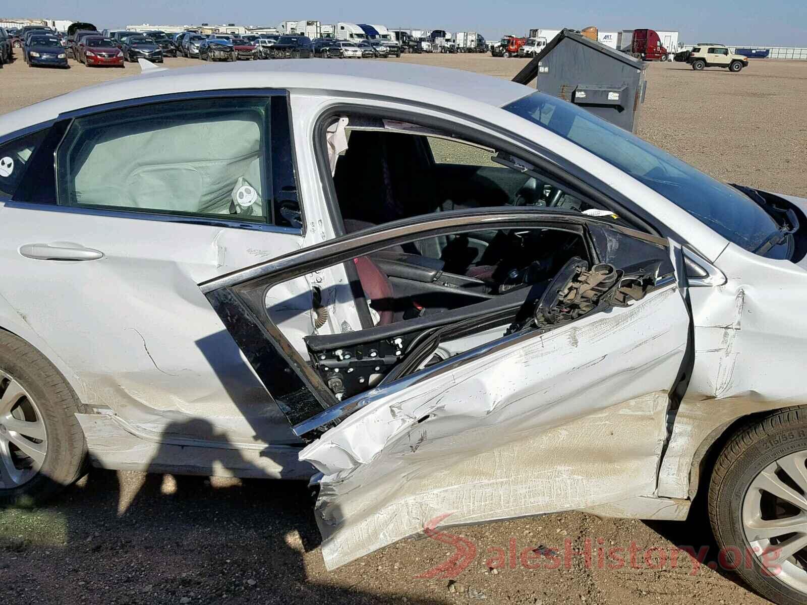 5NPE24AF2JH683723 2015 CHRYSLER 200