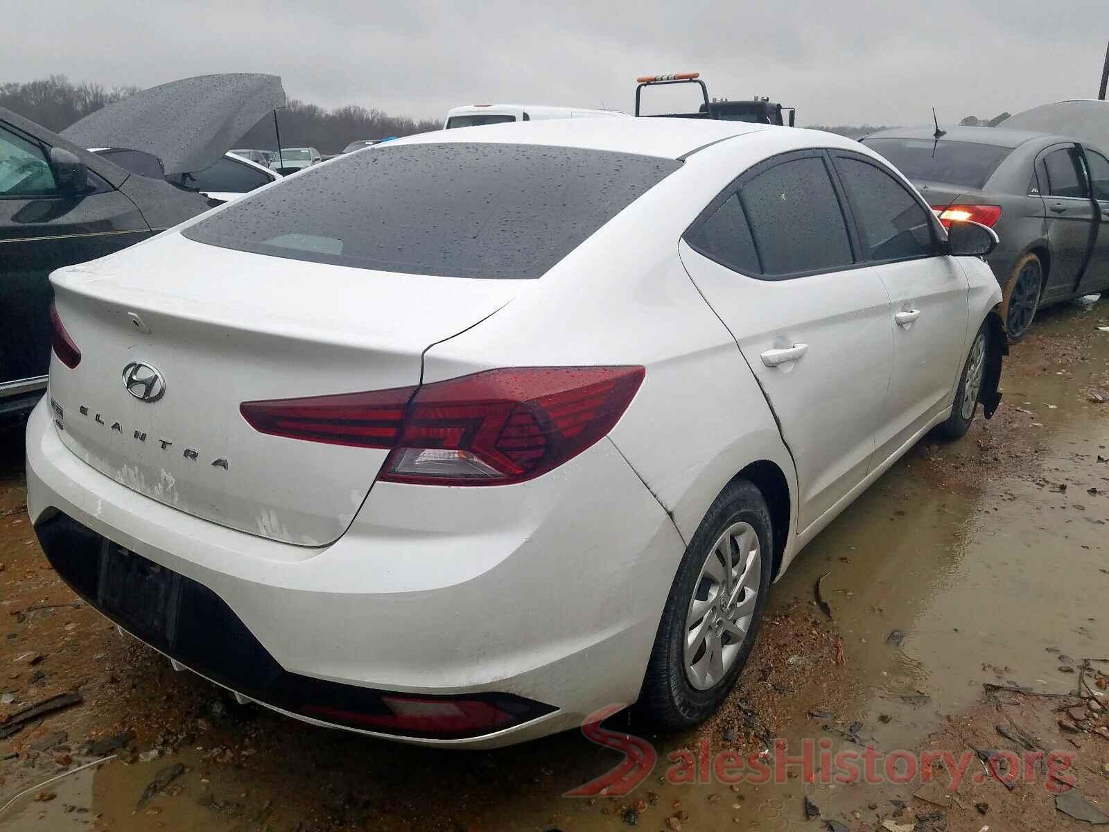 KNDPM3AC2J7407078 2019 HYUNDAI ELANTRA