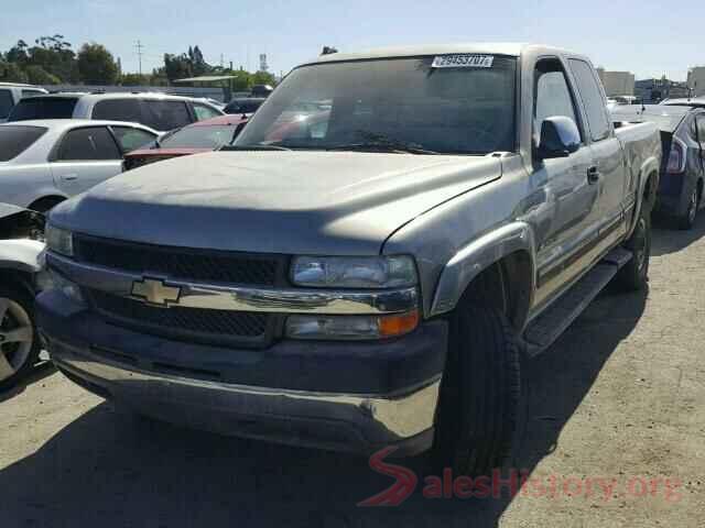 19XFC2F83LE007983 2002 CHEVROLET SILVERADO