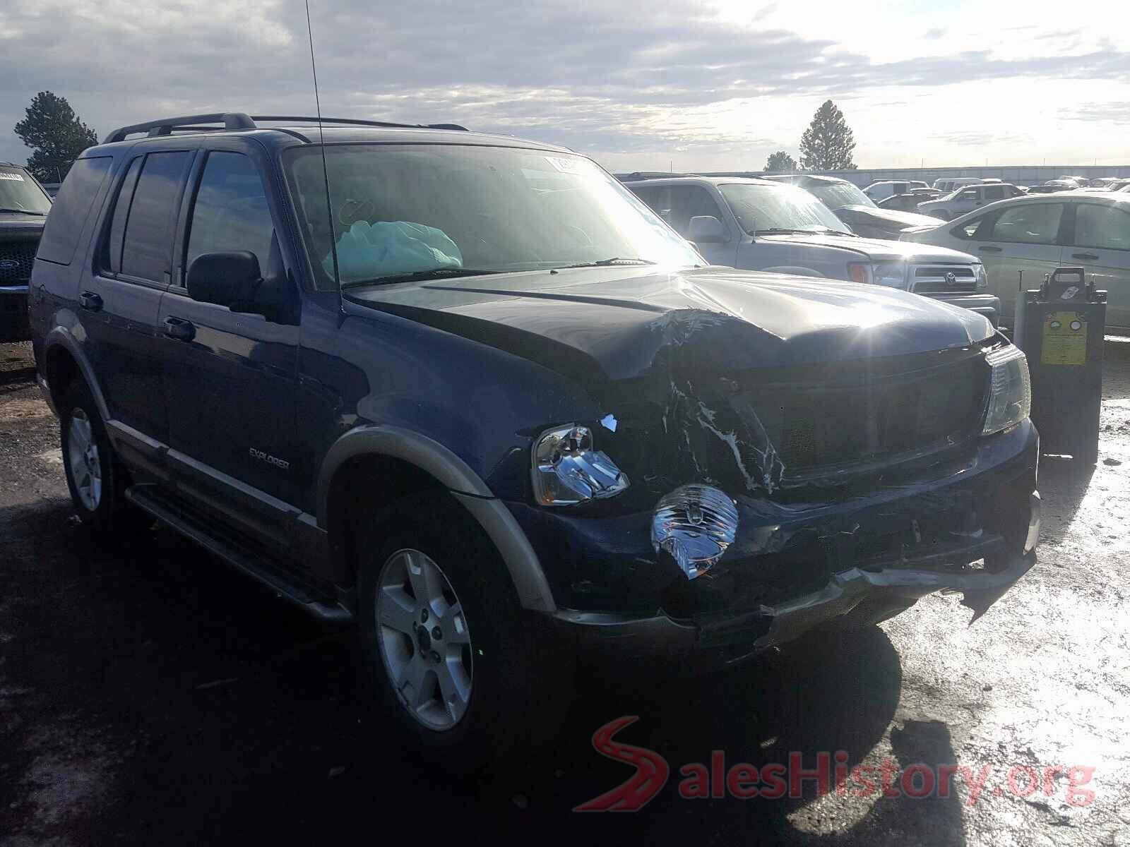 19XFC1F79HE213382 2004 FORD EXPLORER