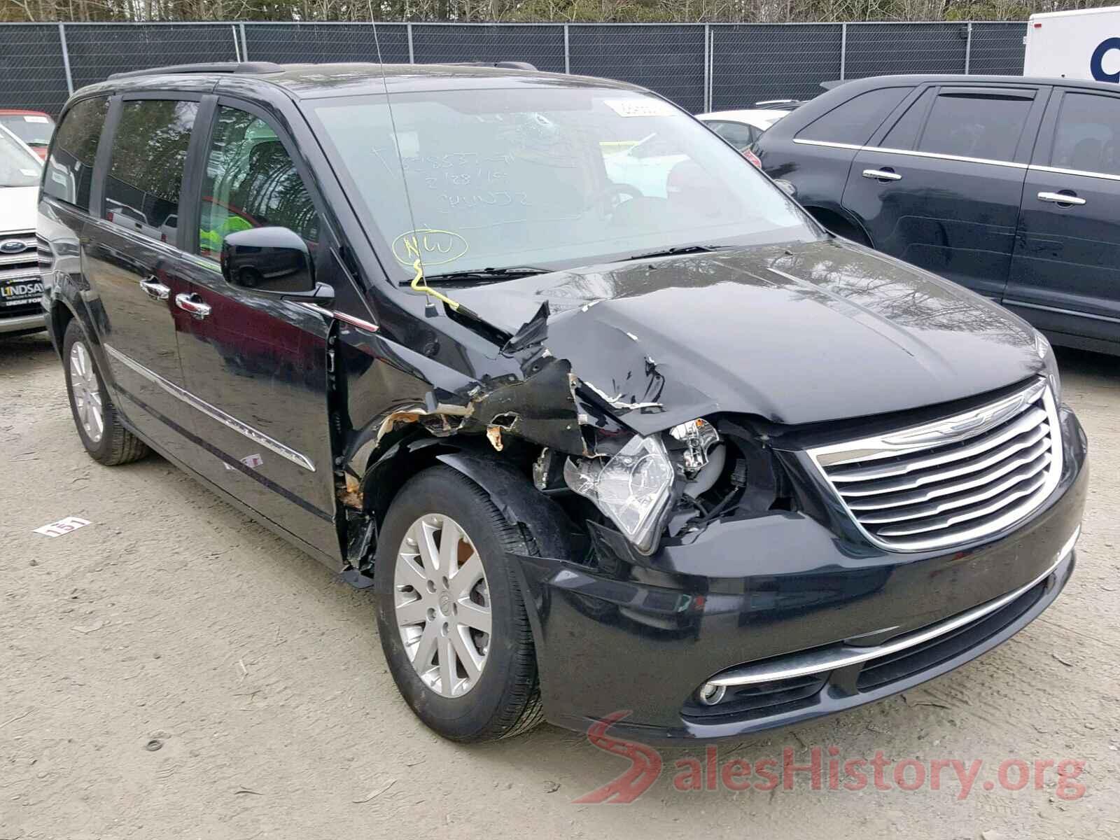 1C4PJLCB9HW592808 2015 CHRYSLER TOWN & COU