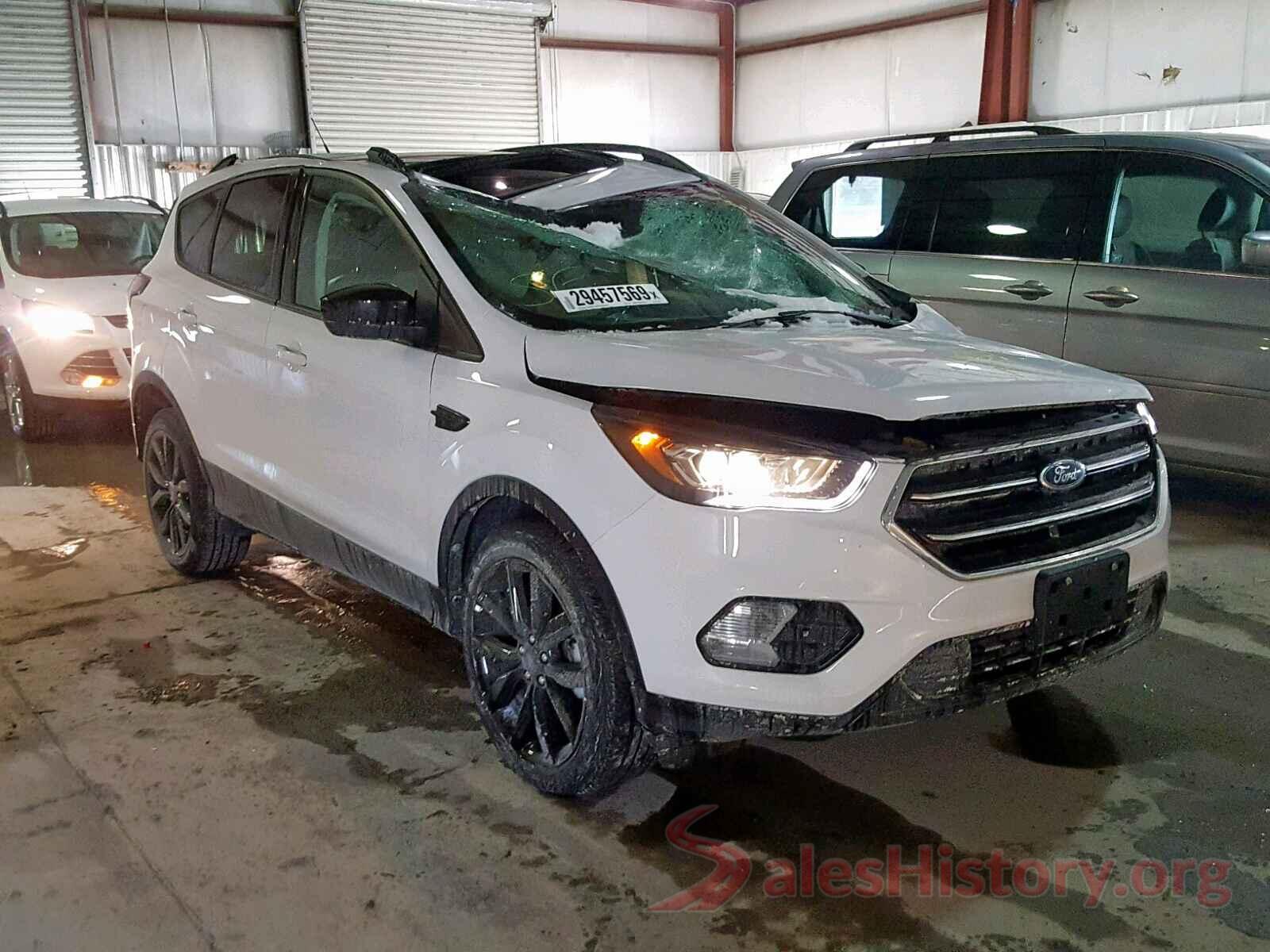 KNDPNCAC1J7396801 2017 FORD ESCAPE SE