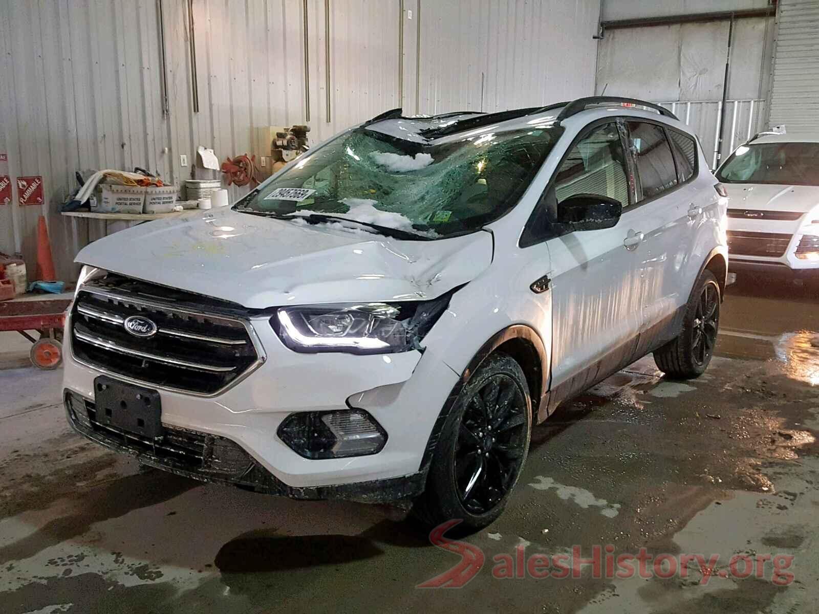 KNDPNCAC1J7396801 2017 FORD ESCAPE SE