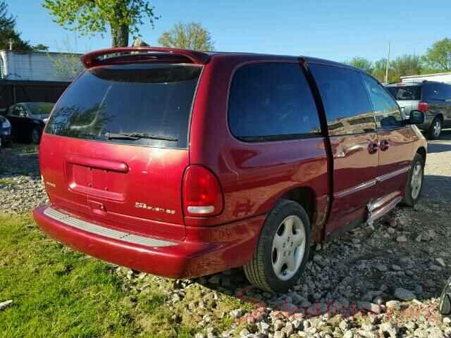 NMTKHMBX9JR045213 2000 DODGE CARAVAN