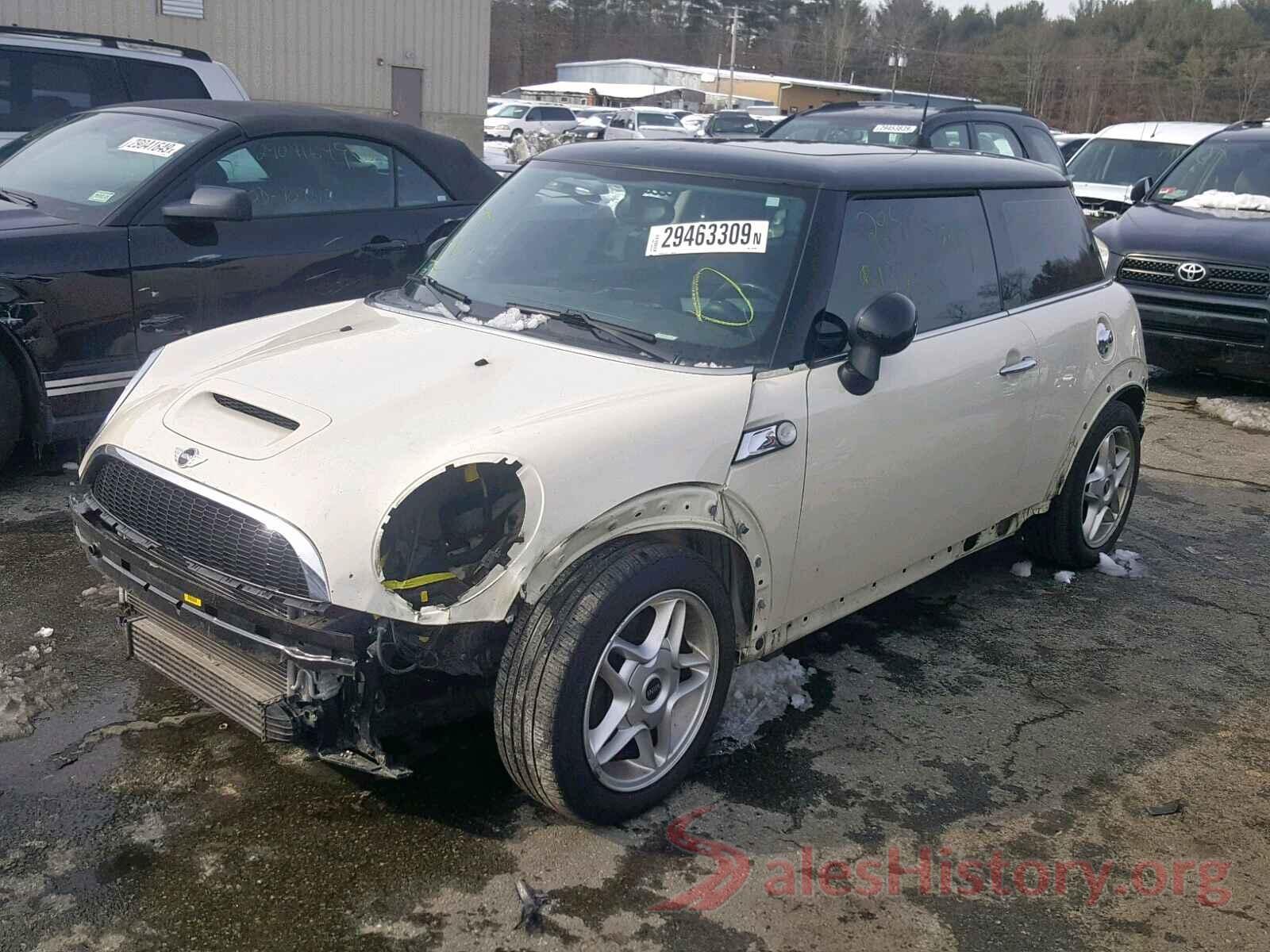 5TFAZ5CN6JX064762 2010 MINI COOPER