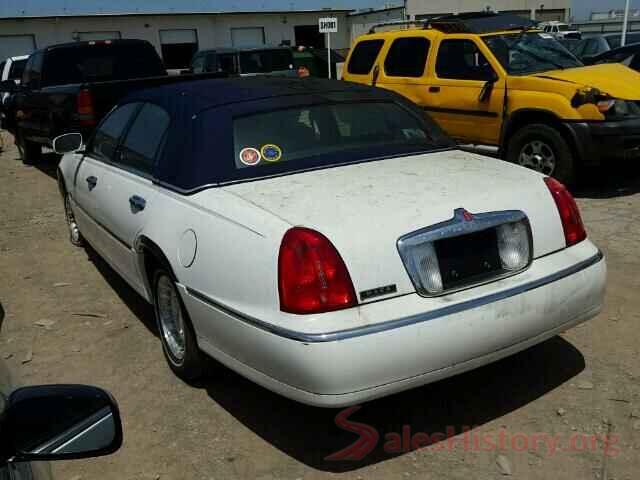 JTMRFREV2HJ118894 1999 LINCOLN TOWNCAR