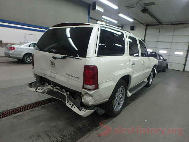 5TFHY5F17MX983751 2005 CADILLAC ESCALADE