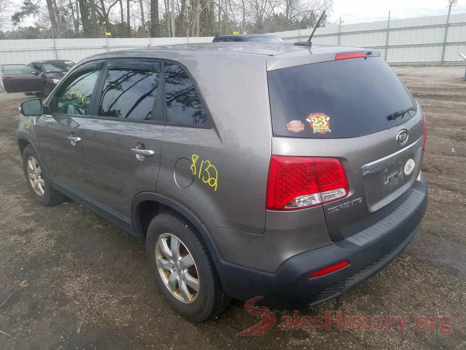 4T1B11HK1KU267074 2012 KIA SORENTO