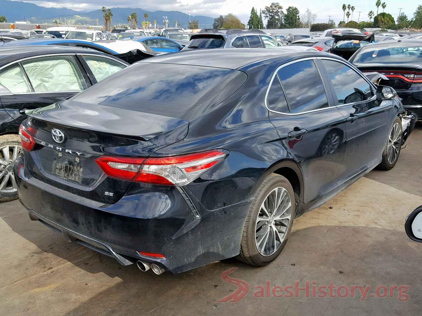 2T1BURHE9KC150084 2018 TOYOTA CAMRY