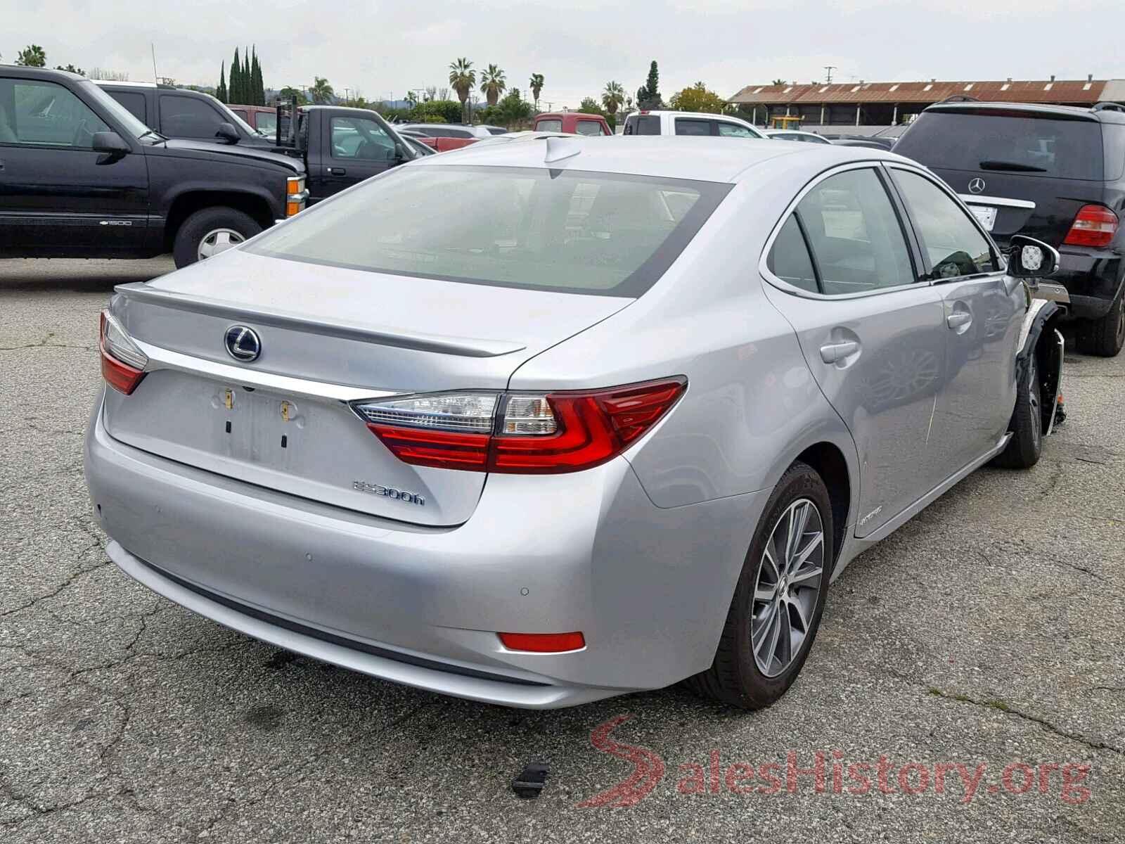 1N6AA1R89JN501776 2016 LEXUS ES300