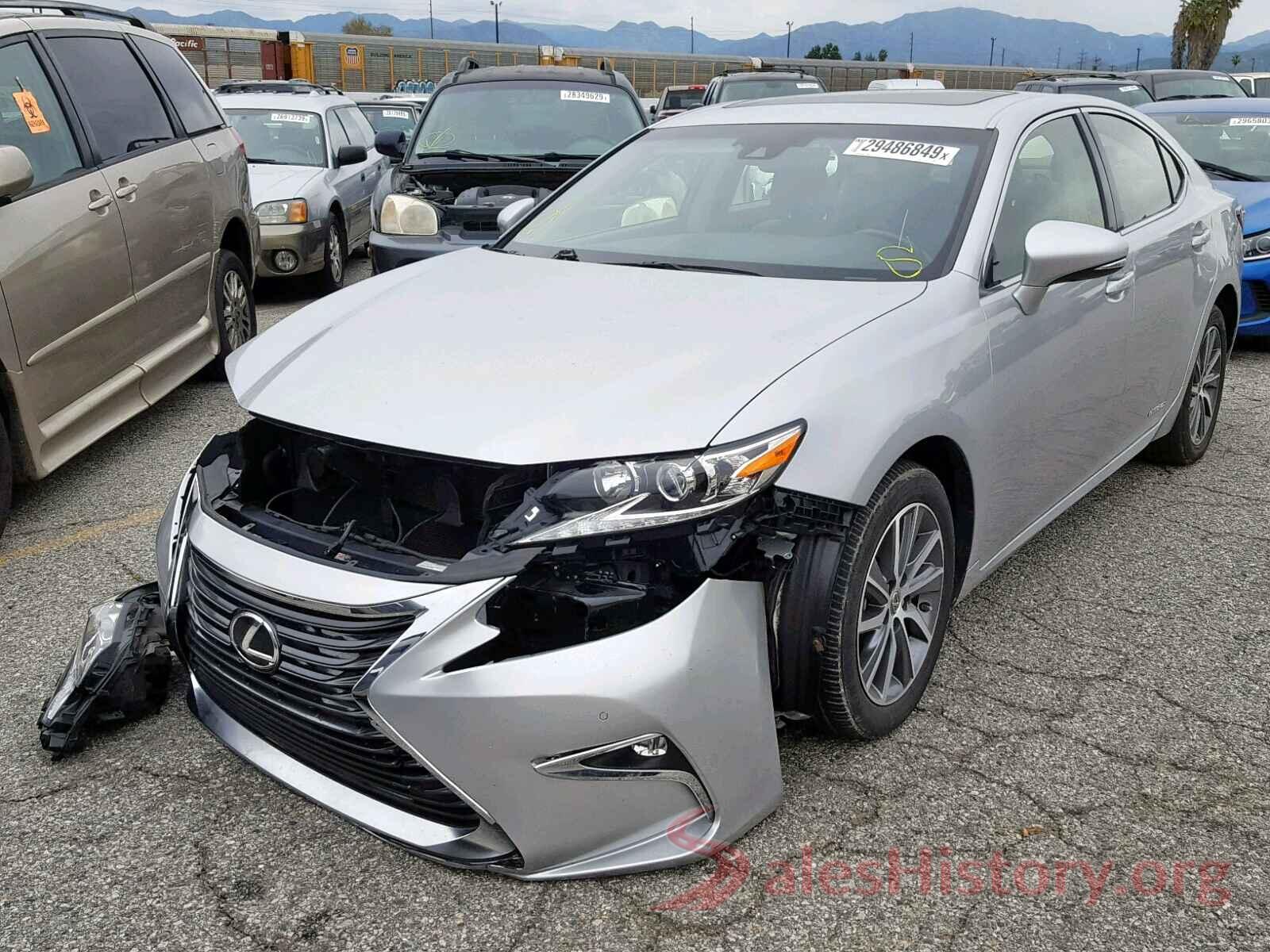 1N6AA1R89JN501776 2016 LEXUS ES300