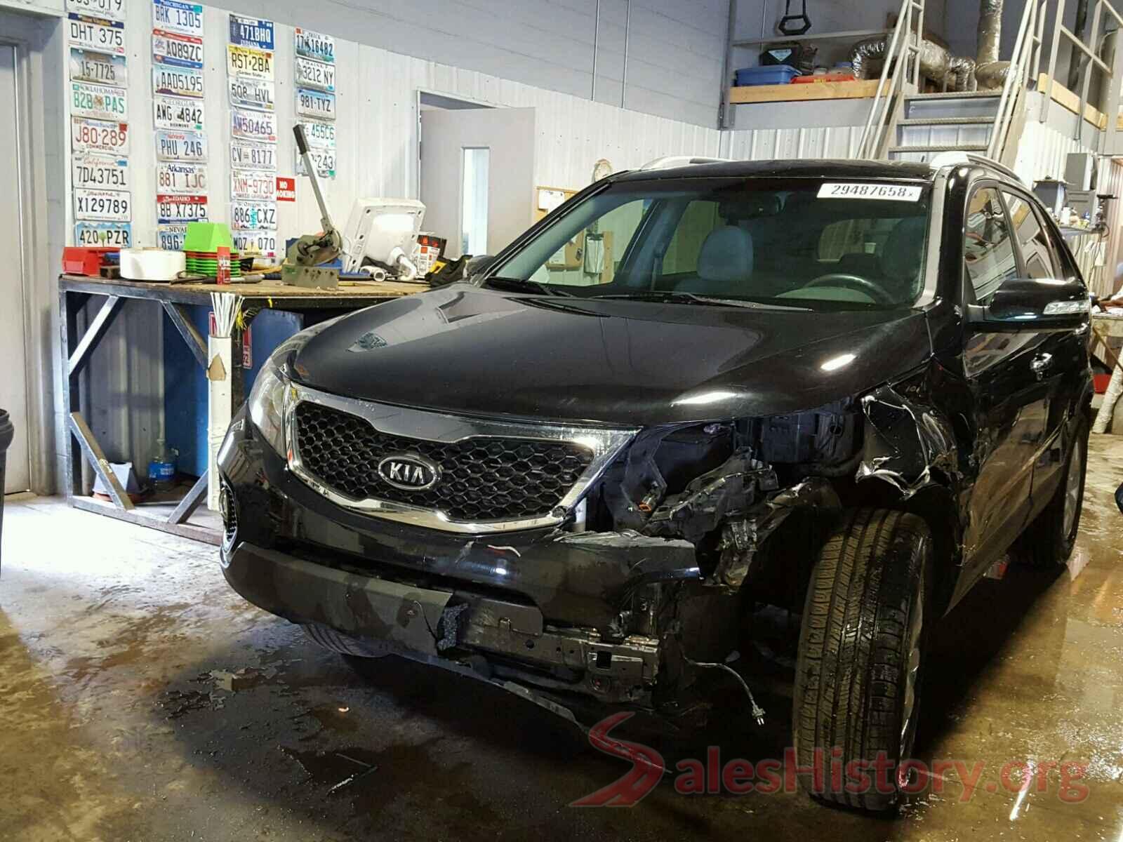 5XYKTDA64DG394130 2013 KIA SORENTO LX