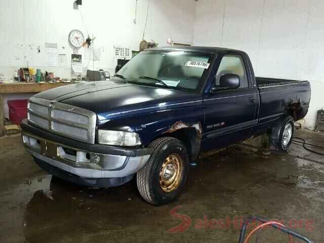 KNDPMCAC0J7446462 2001 DODGE RAM 1500