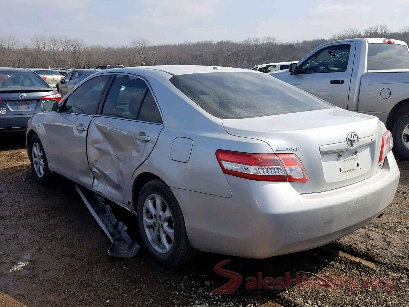 4T1BF3EKXBU230218 2011 TOYOTA CAMRY BASE