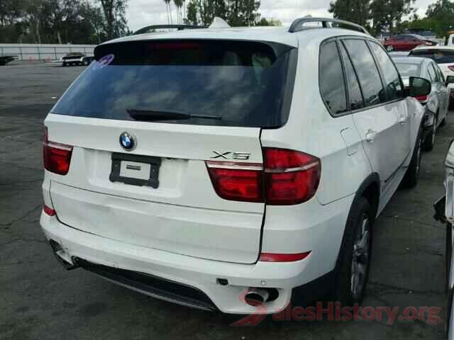 5XXGT4L38HG137720 2011 BMW X5