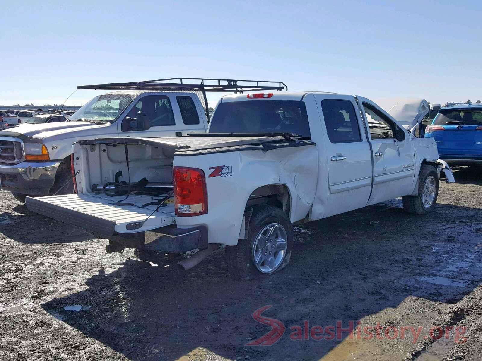 KNDPMCAC2J7434619 2010 GMC SIERRA K15