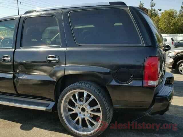 1C4RJFBG8HC711005 2002 CADILLAC ESCALADE