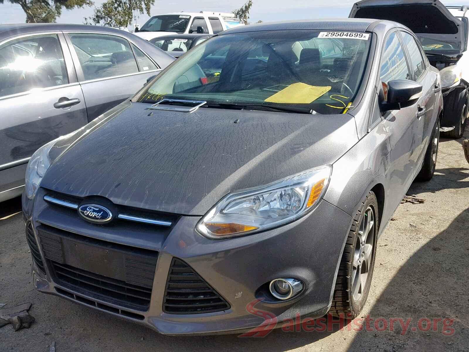 4T1B11HK2JU121569 2014 FORD FOCUS SE