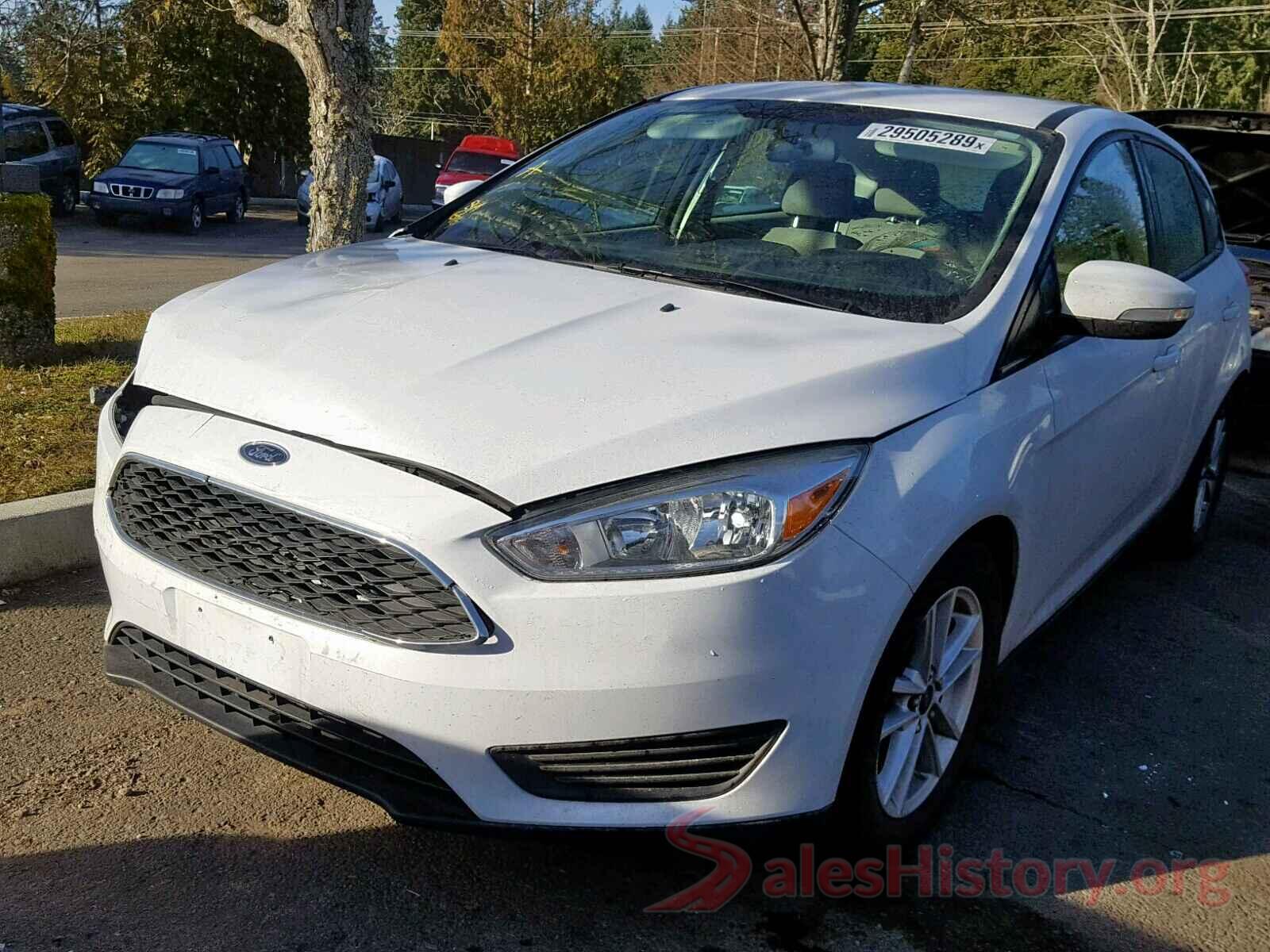 1FTYR1CM4JKA56266 2015 FORD FOCUS SE