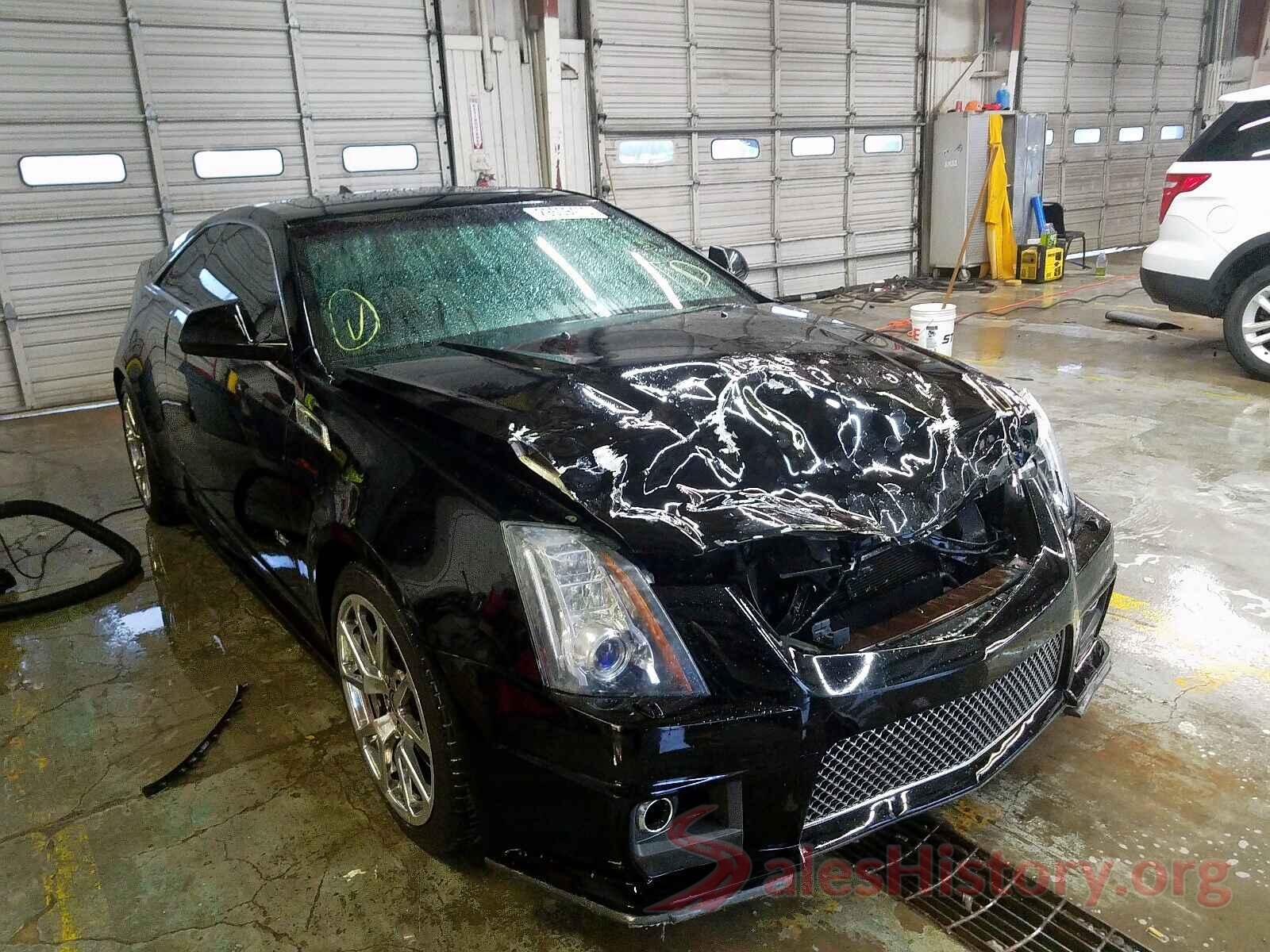 2T1BURHE7HC833250 2011 CADILLAC CTS