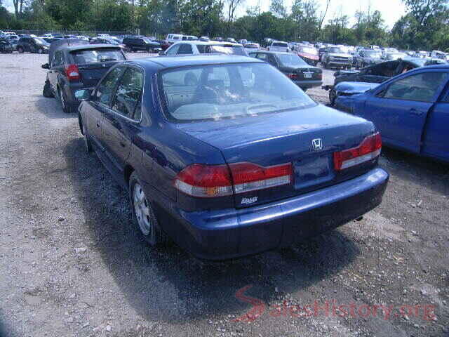 5XYZUDLB9JG536540 2001 HONDA ACCORD