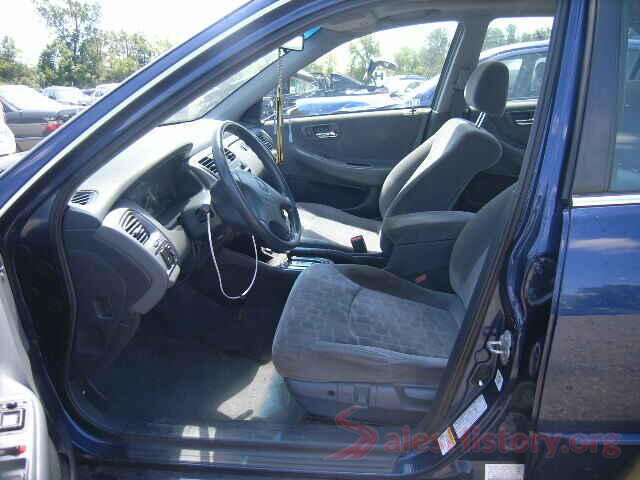 5XYZUDLB9JG536540 2001 HONDA ACCORD