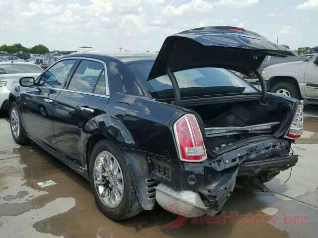 KM8SM4HF2JU275677 2013 CHRYSLER 300