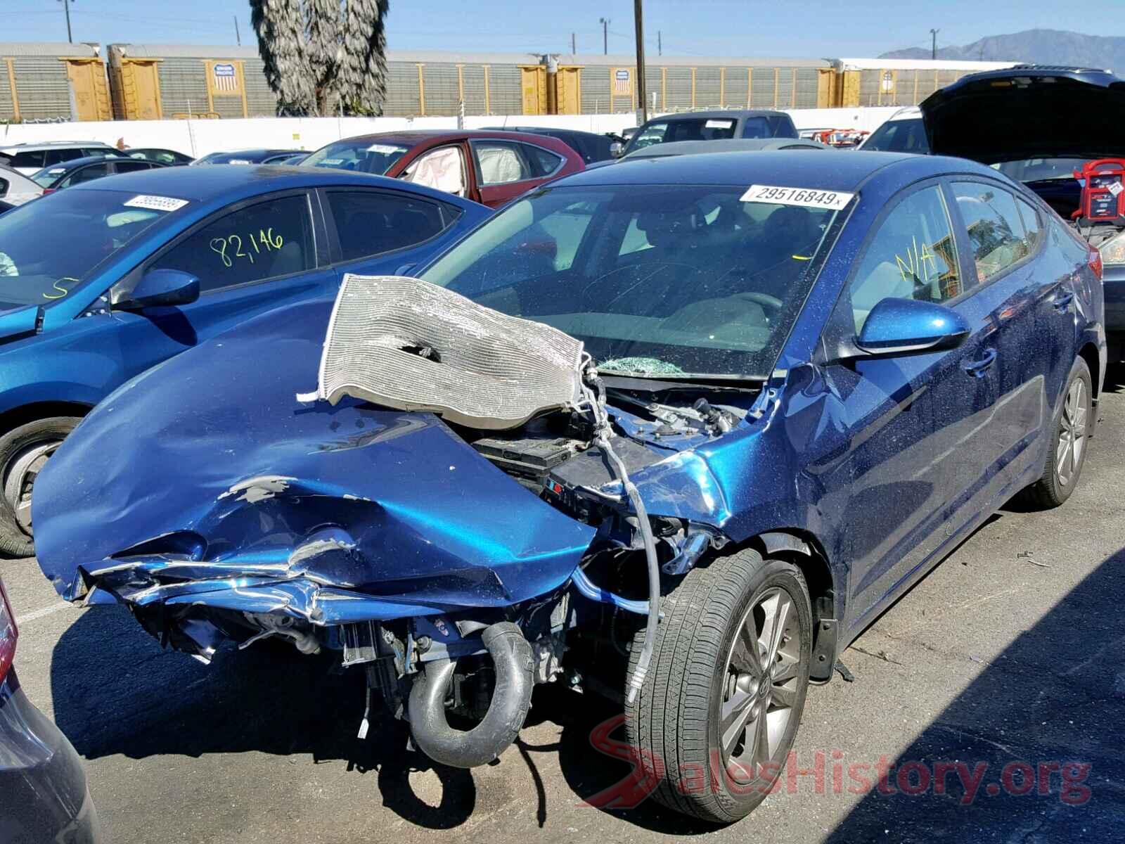 2T1BURHE8HC839042 2018 HYUNDAI ELANTRA