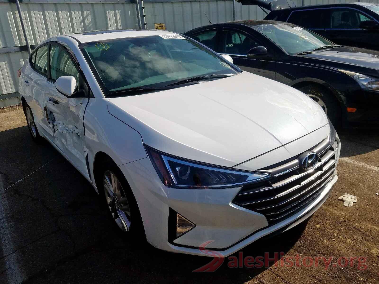 3VV2B7AX9JM160921 2019 HYUNDAI ELANTRA